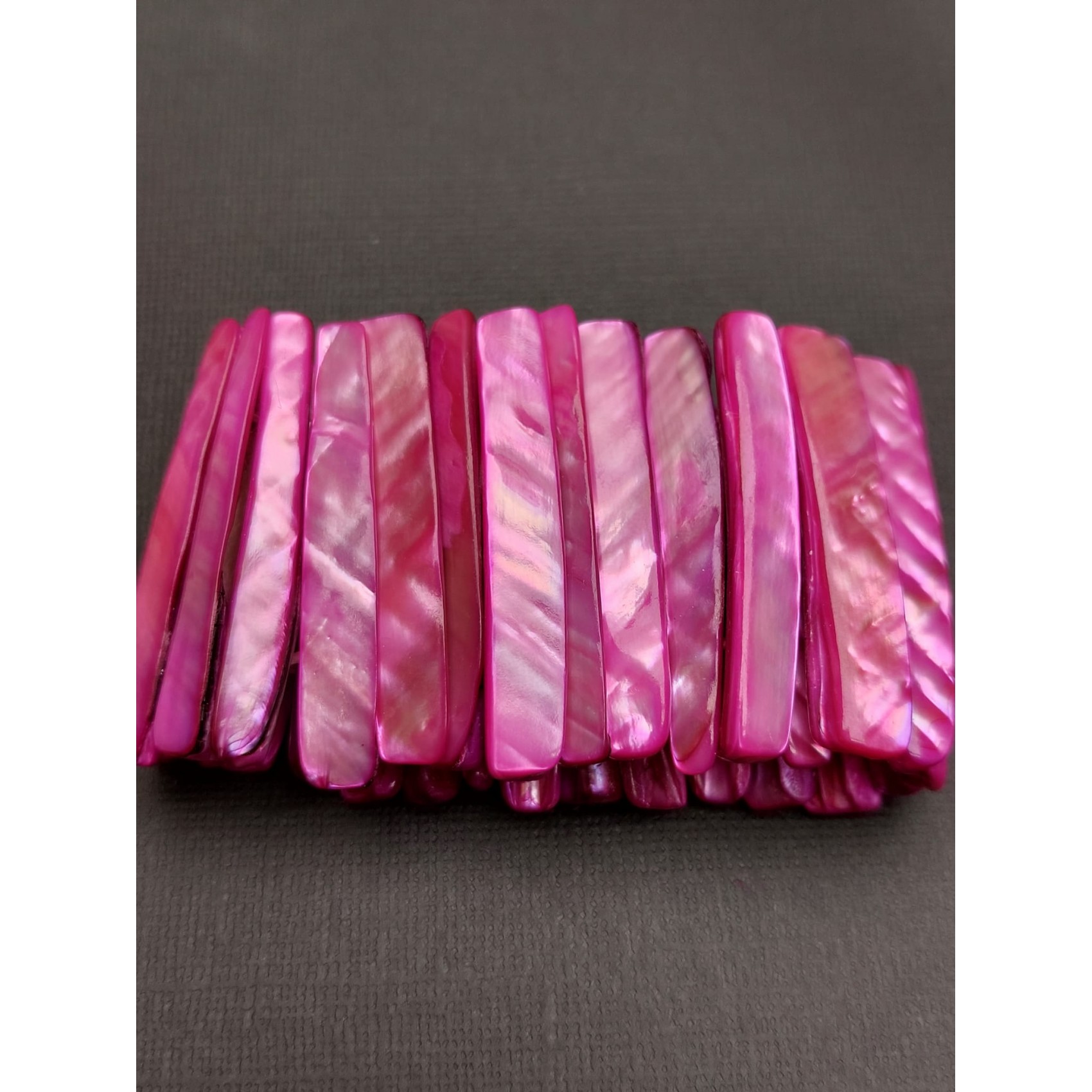 Perlamutra rokassprādze