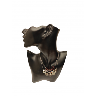 Украшение на шею