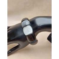 Dabīga akmens rokassprādze