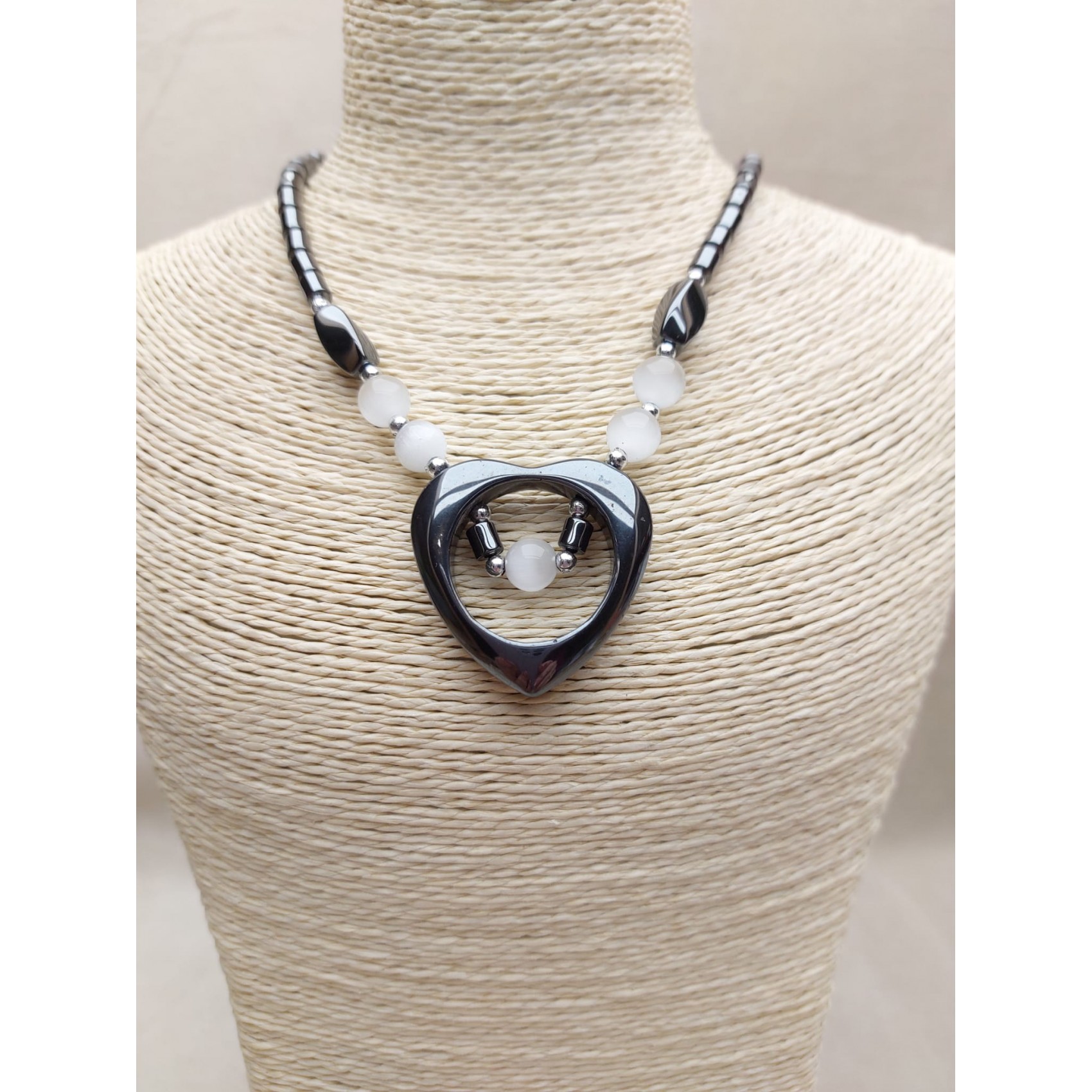 Какlarota ( dabīgais akmens)