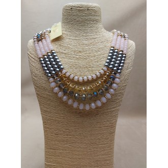 Kaklarota ( kristāli )