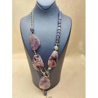 Kaklarota ( dabīgie akmeņi )