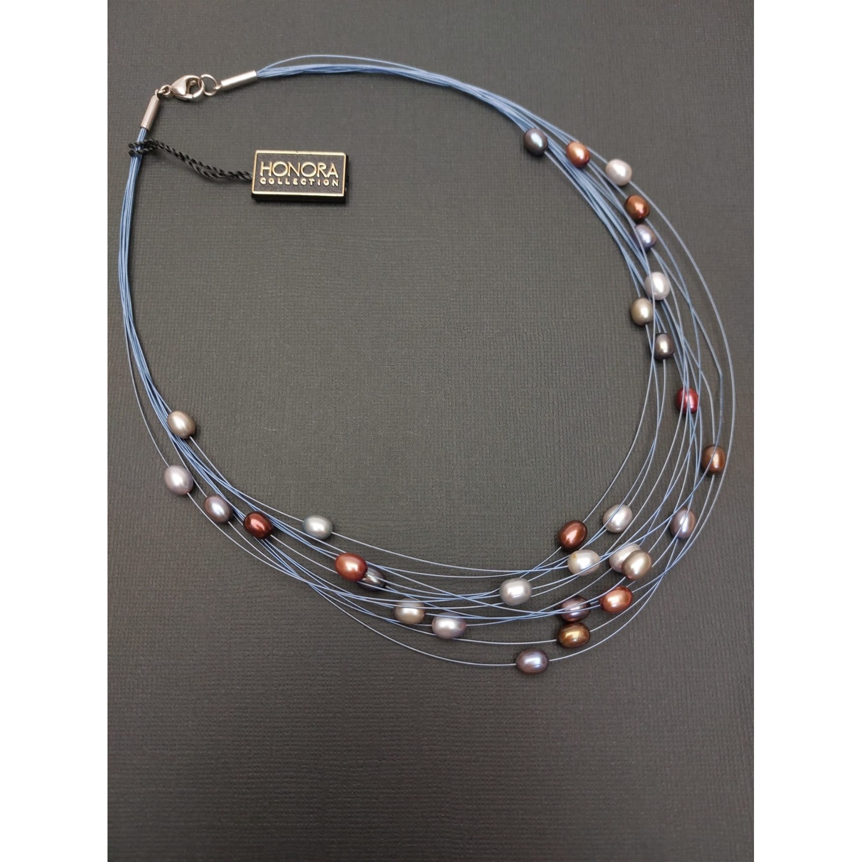 Kaklarota no dabīgām pērlēm