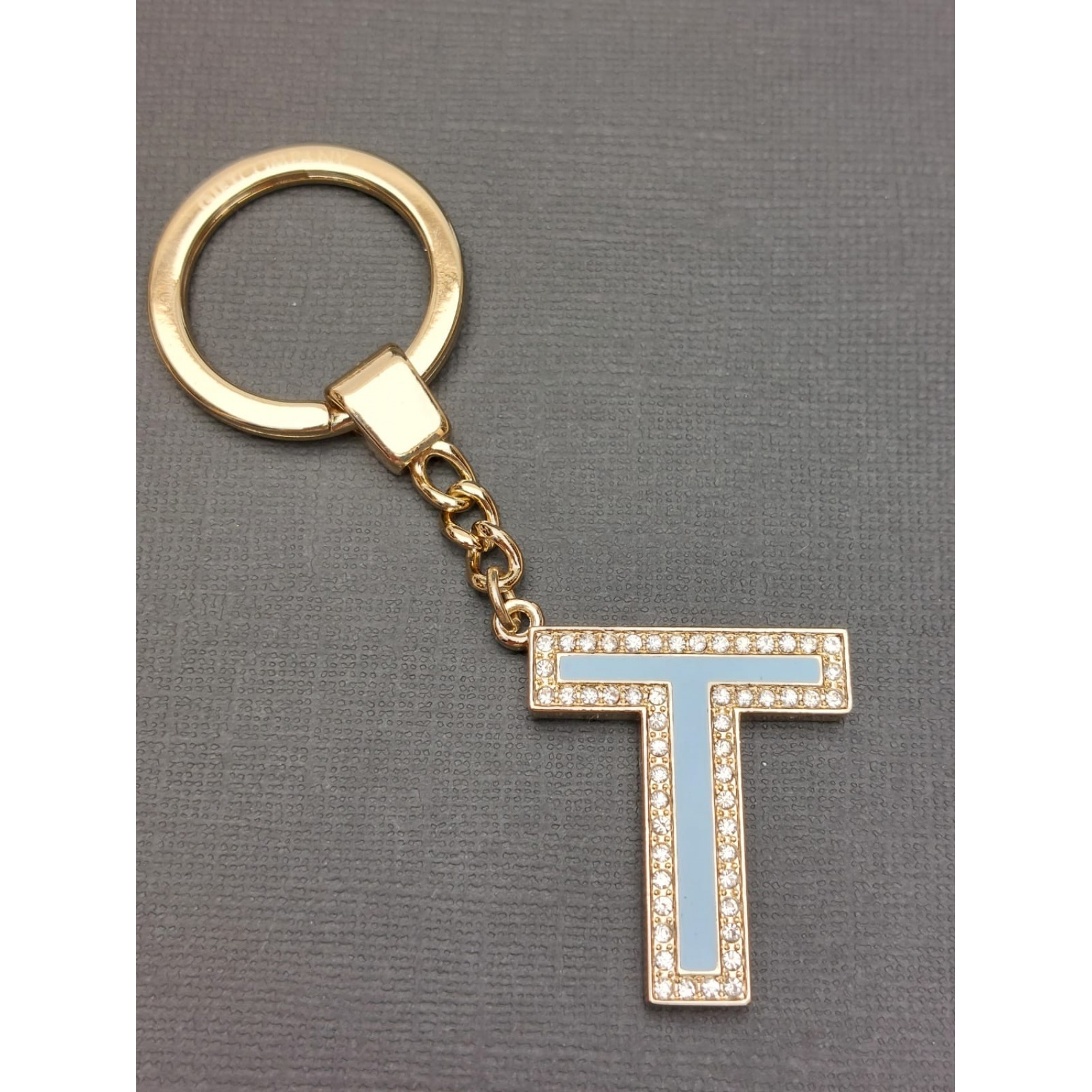 Atslēgu piekariņš