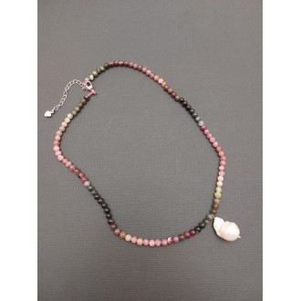 Kaklarota ( dabīgie akmeņi )