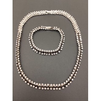 Kaklarota ( kristāli )