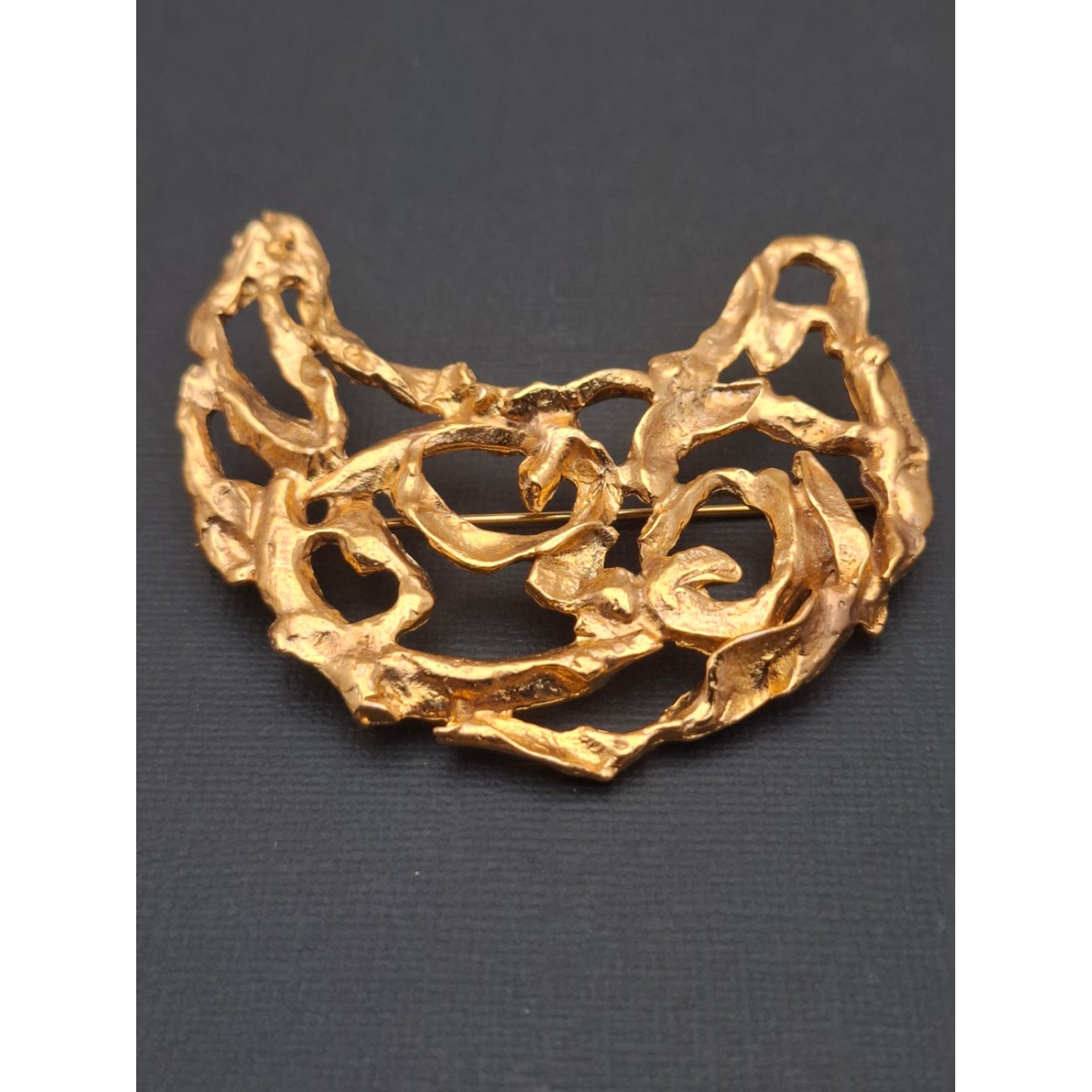 Vintage broša DAUPLAISE