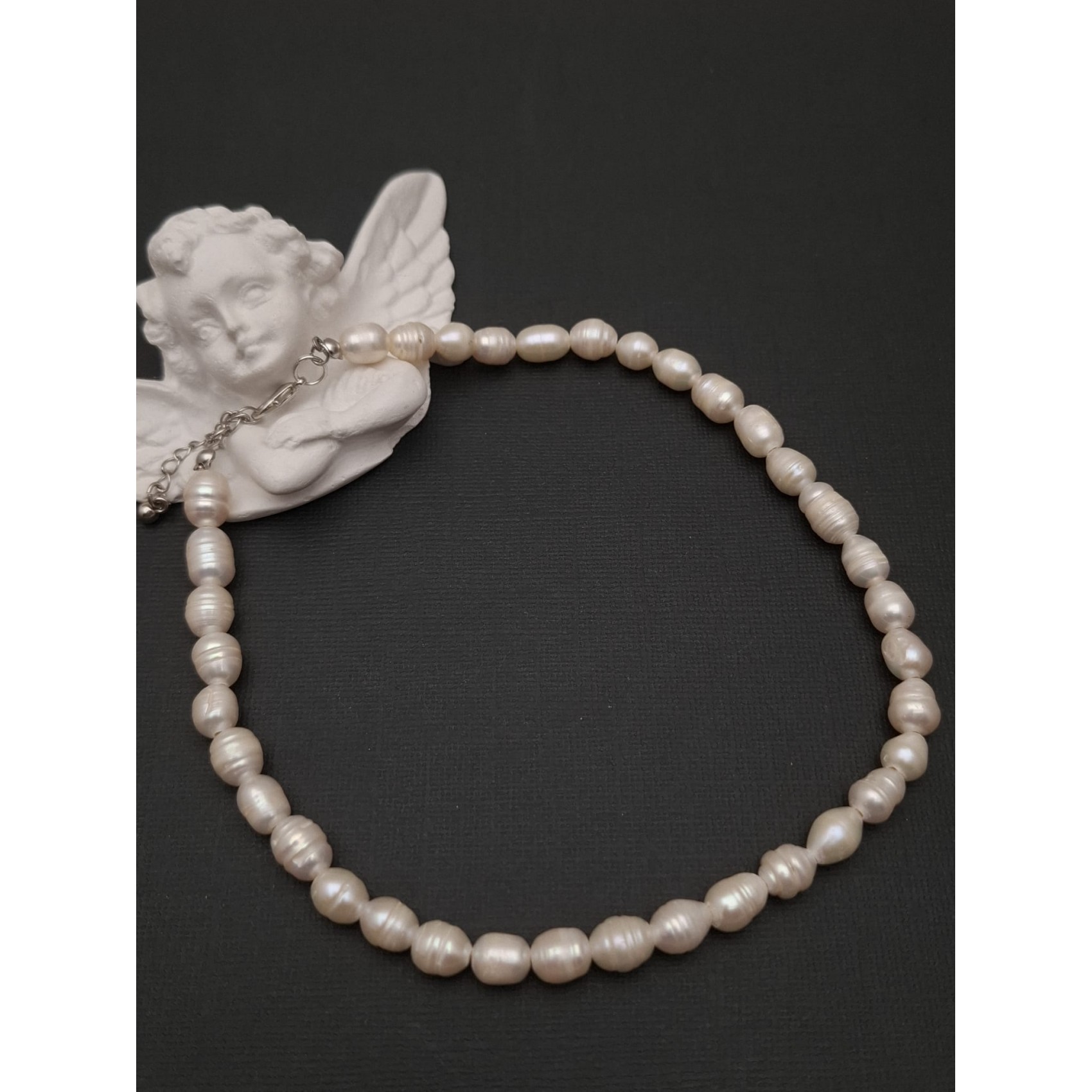 Čokers /dabiskās pērles/