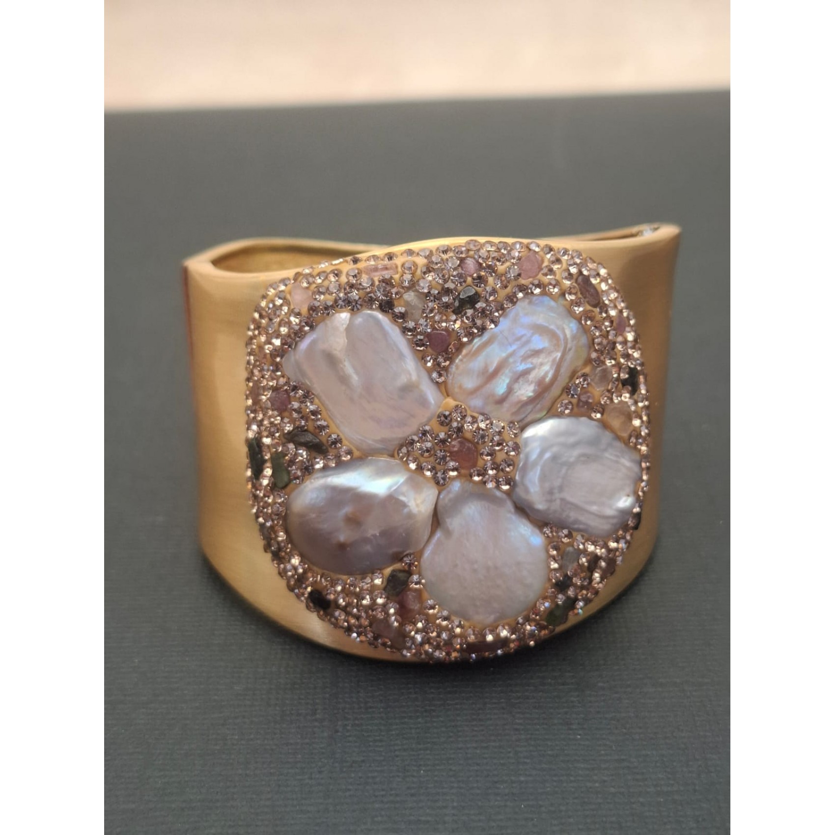 Rokassprādze (dabiskās pērles)