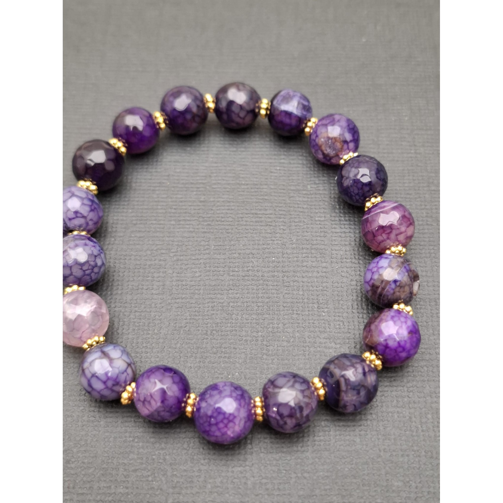 Rokassprādze ( dabīgais akmens )