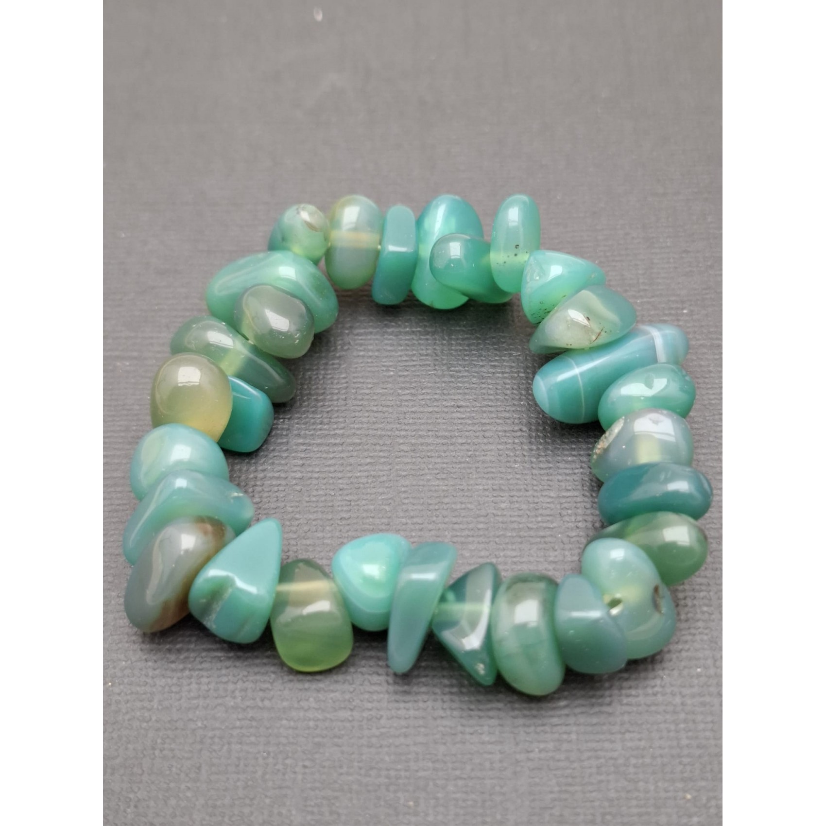 Rokassprādze ( dabīgais akmens )