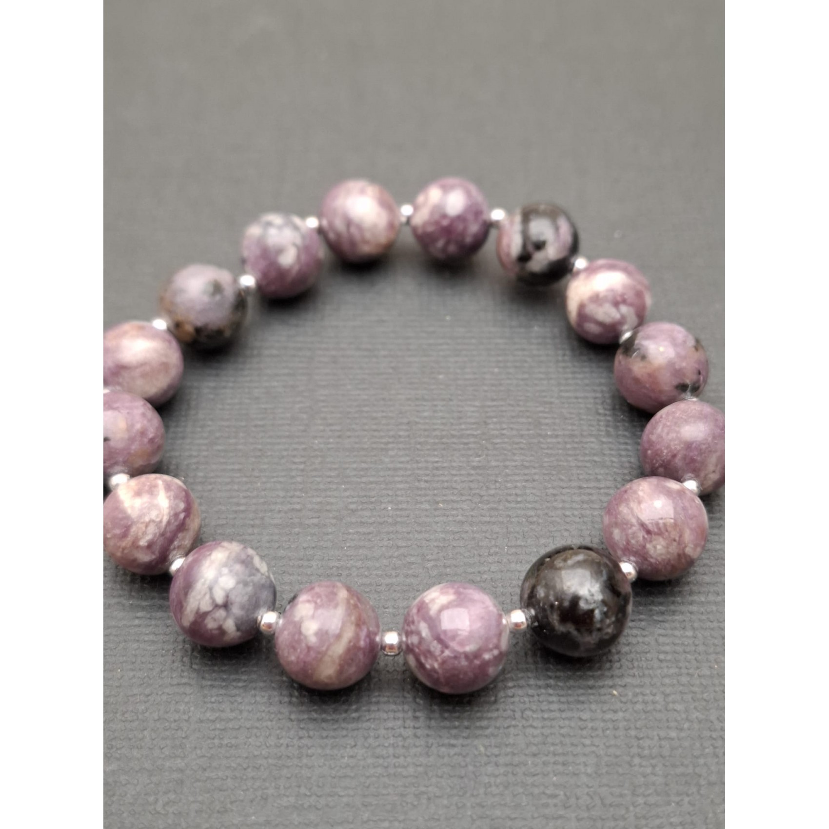 Rokassprādze ( dabīgais akmens )