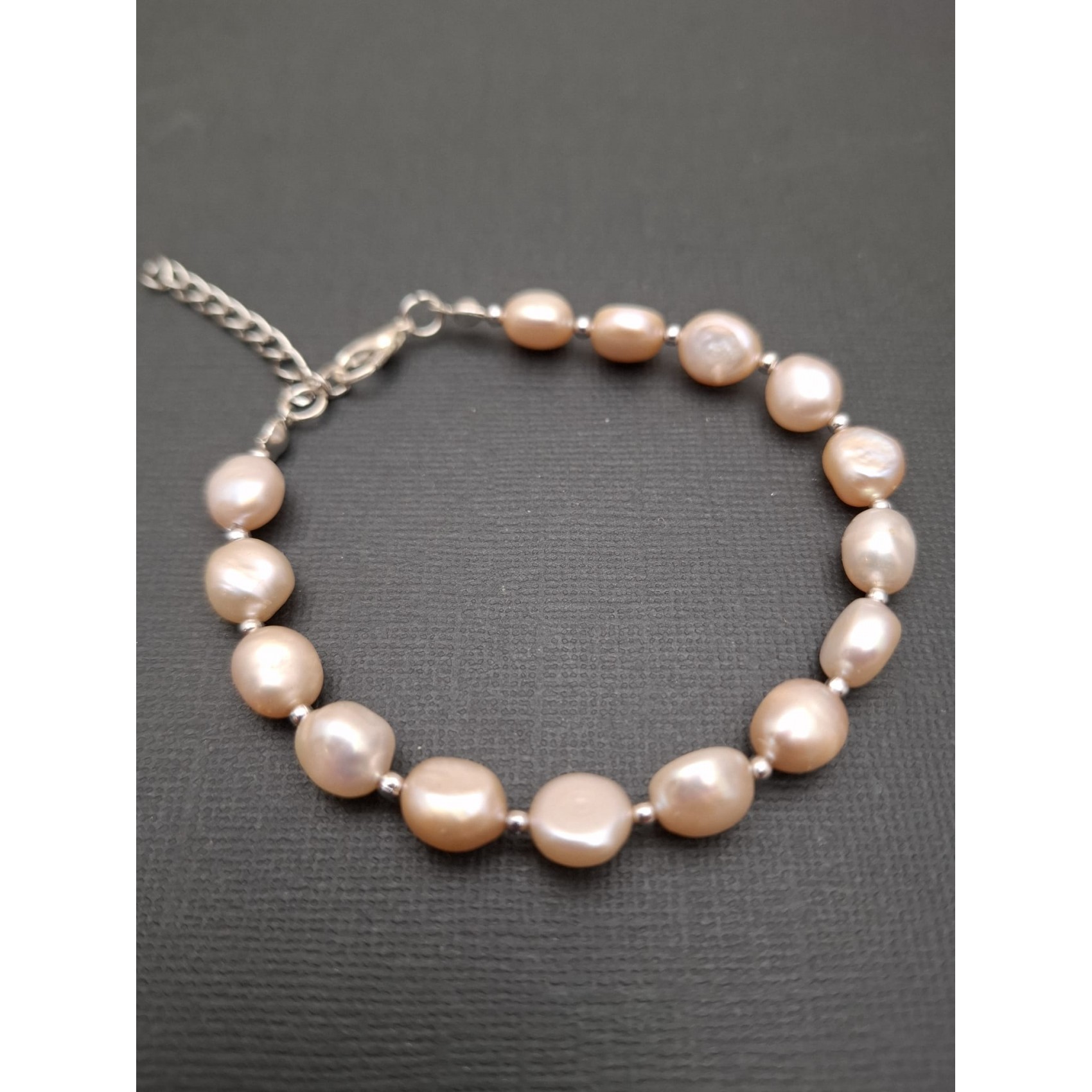 Rokassprādze (dabiskās pērles)