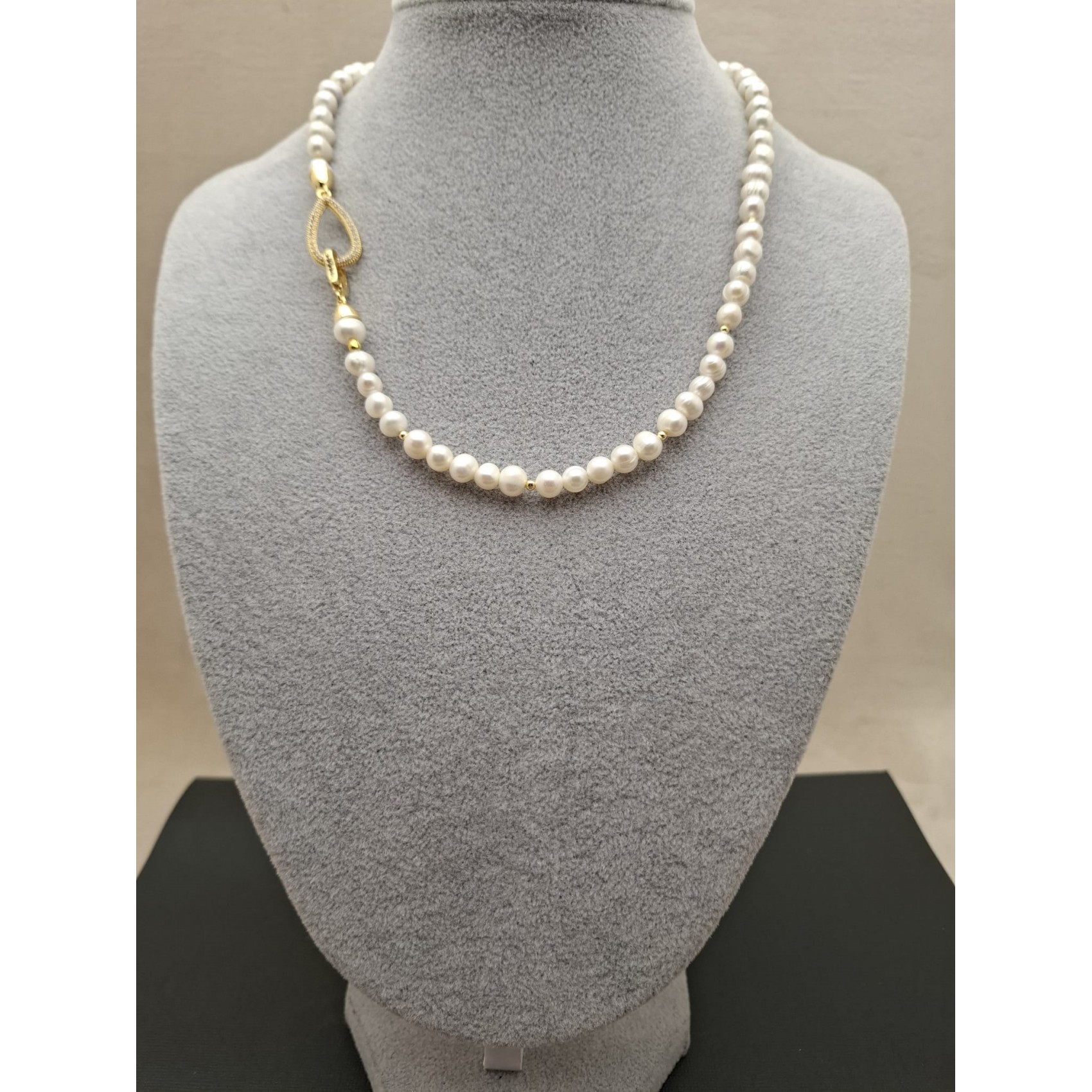 Kaklarota ( dabiskās pērles )