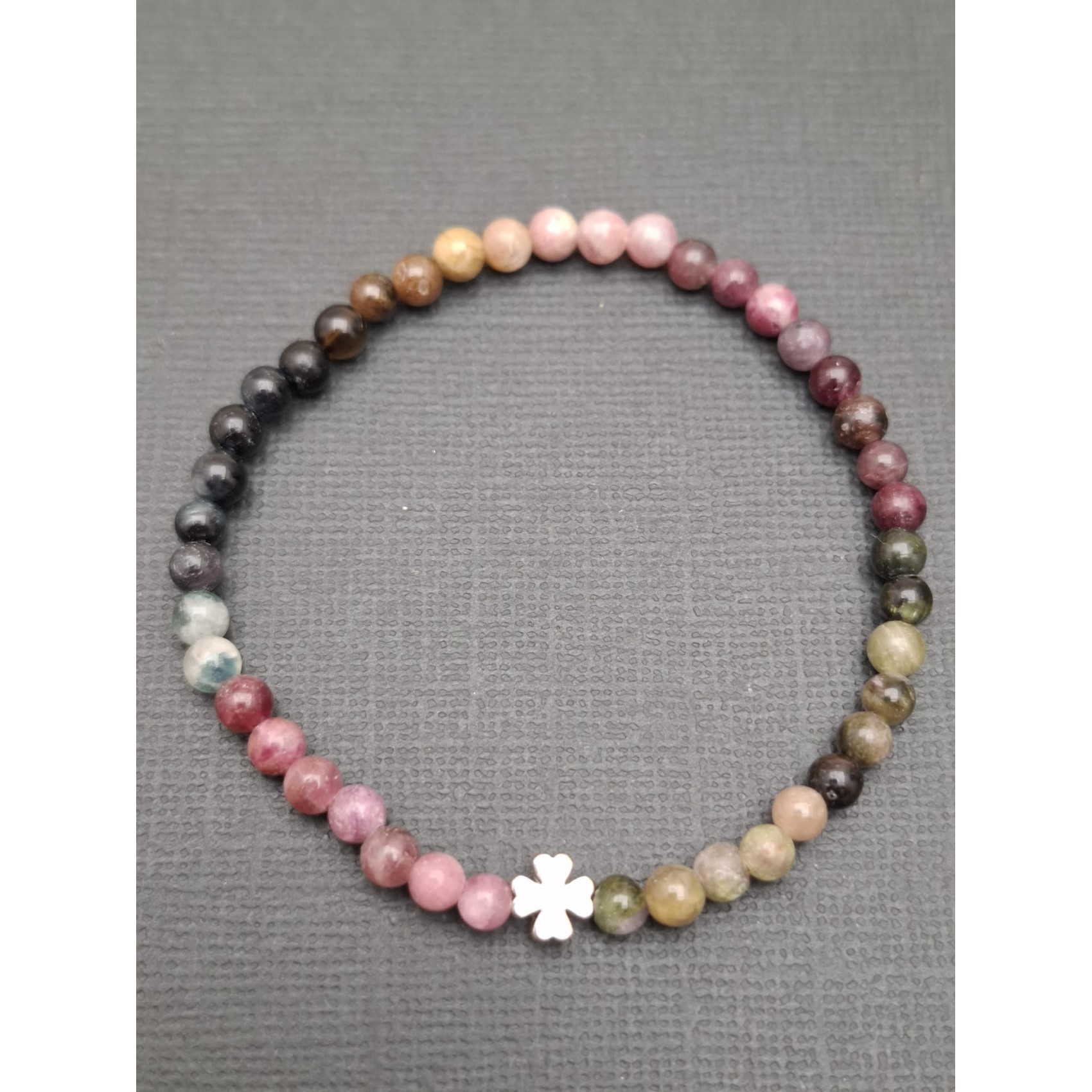 Rokassprādze ( dabīgais akmens )