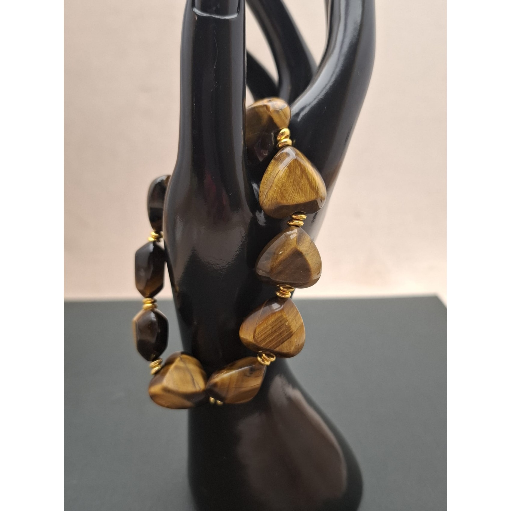 Rokassprādze ( dabīgais akmens )