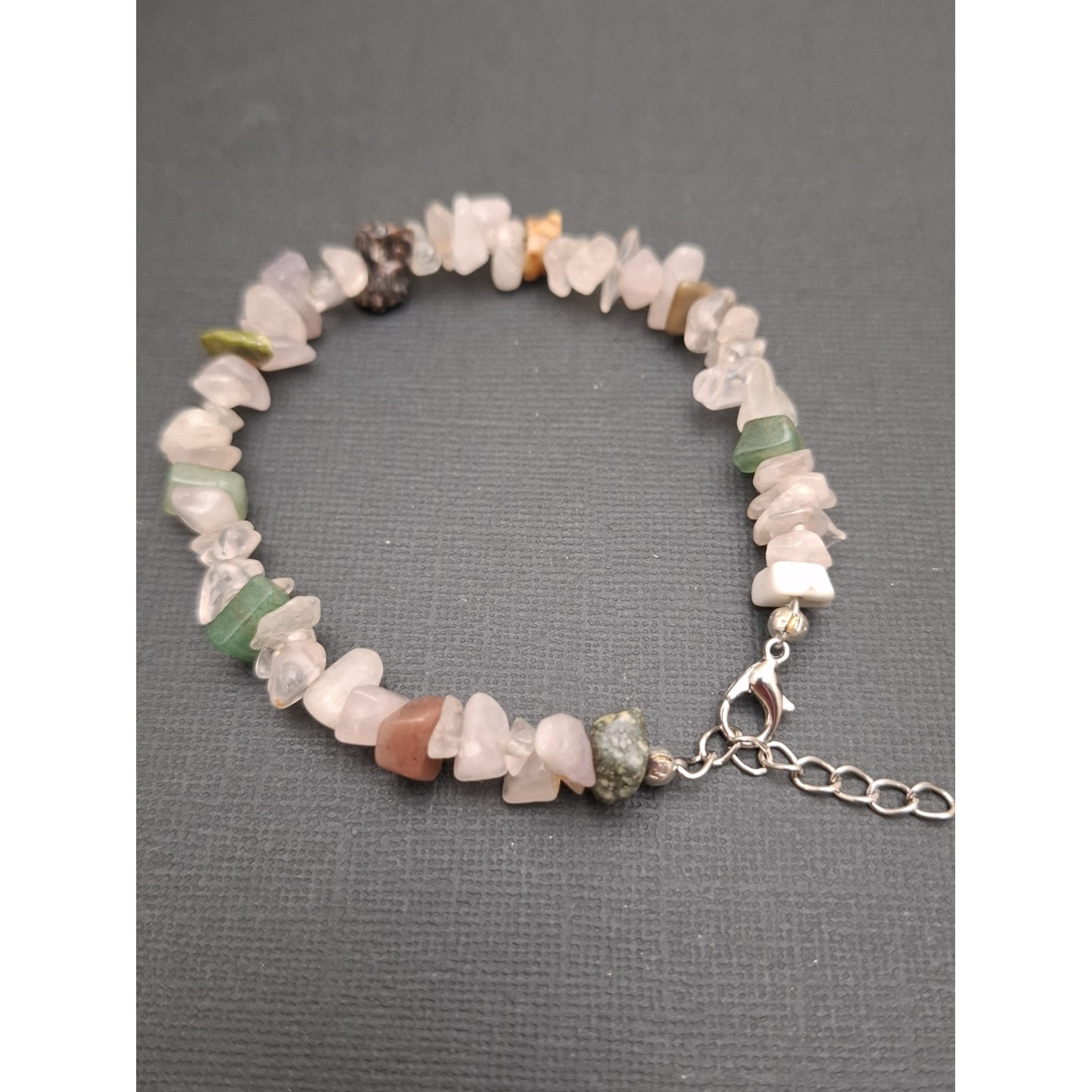 Rokassprādze ( dabīgais akmens )