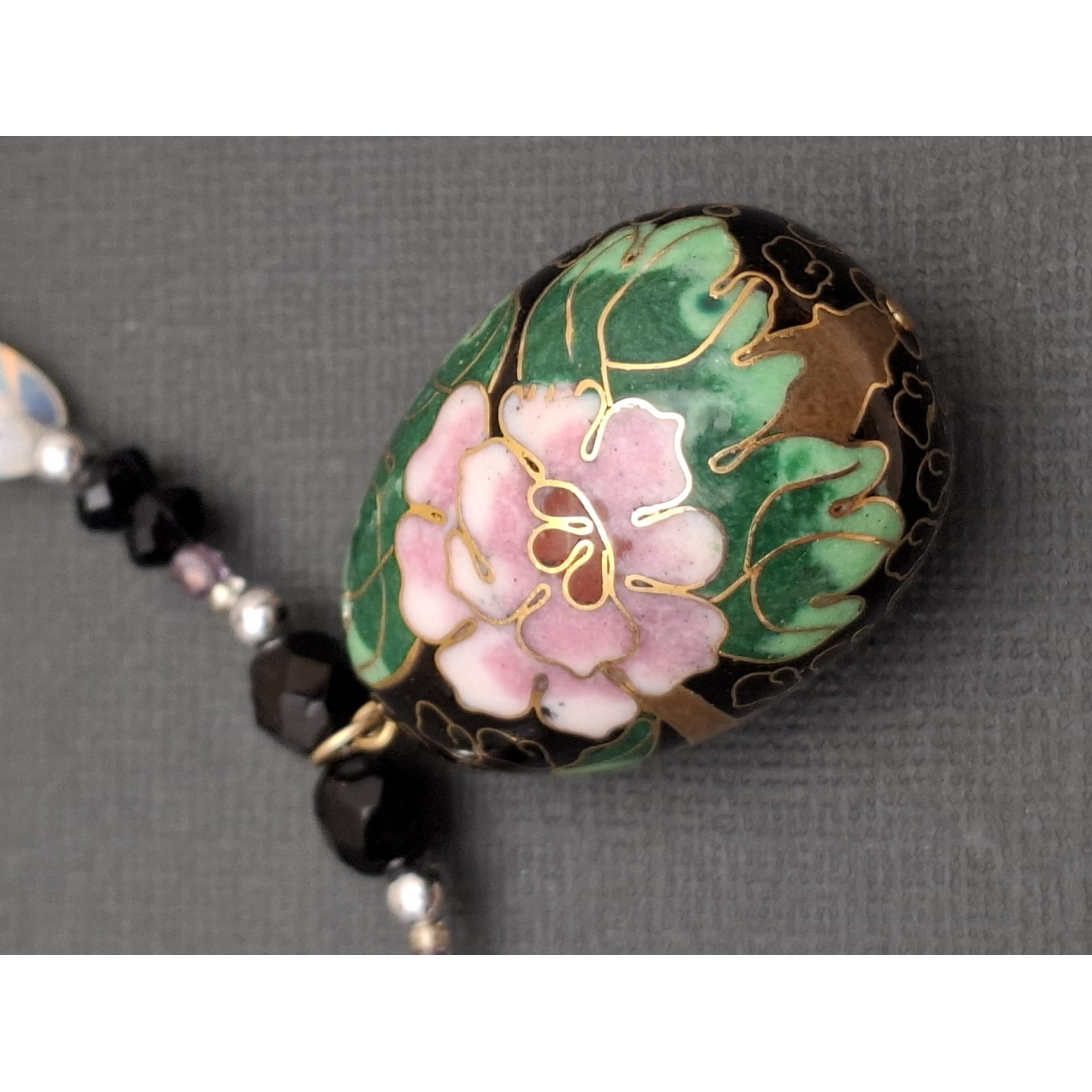 Vintage kaklarota  CHINESE CLOISONNE