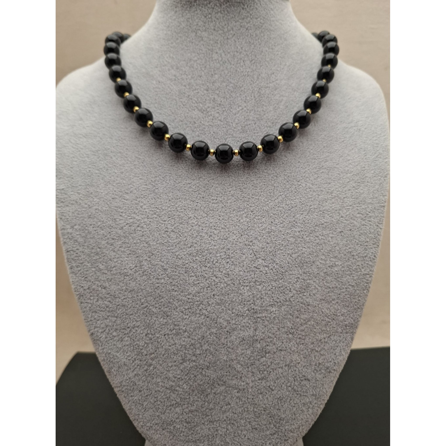 Vintage kaklarota  TRIFARI