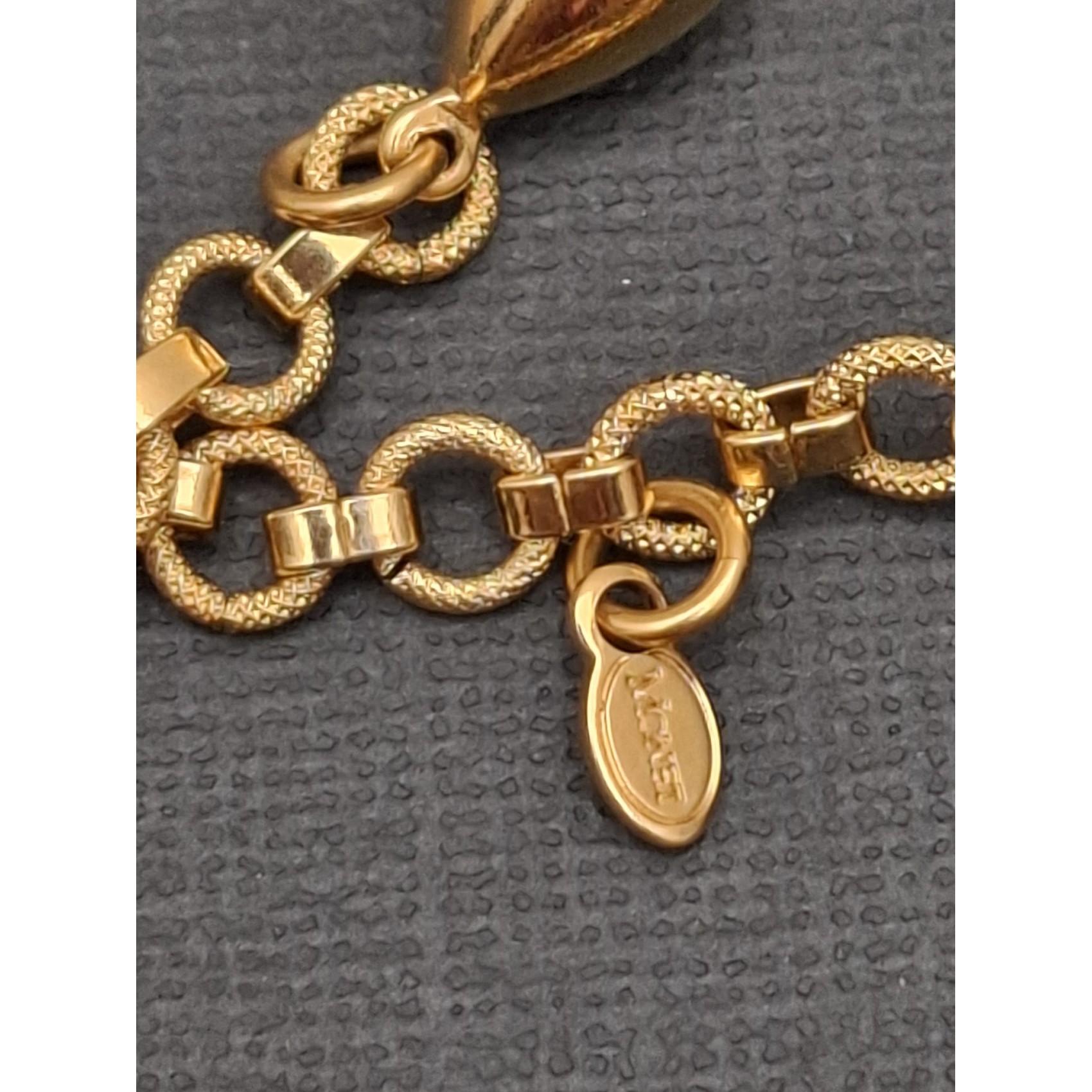 Vintage kaklarota MONET