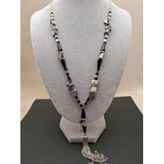 Kaklarota ( perlamutrs )