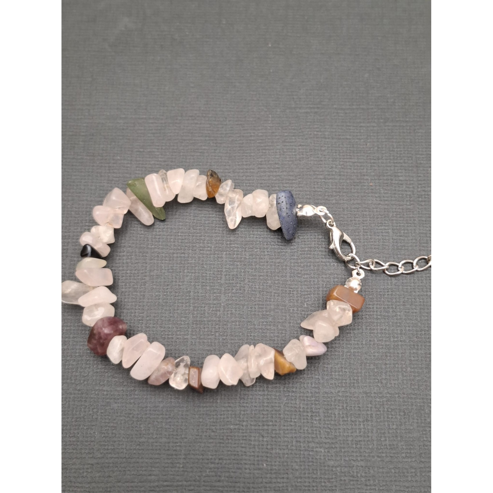 Rokassprādze ( dabīgais akmens )