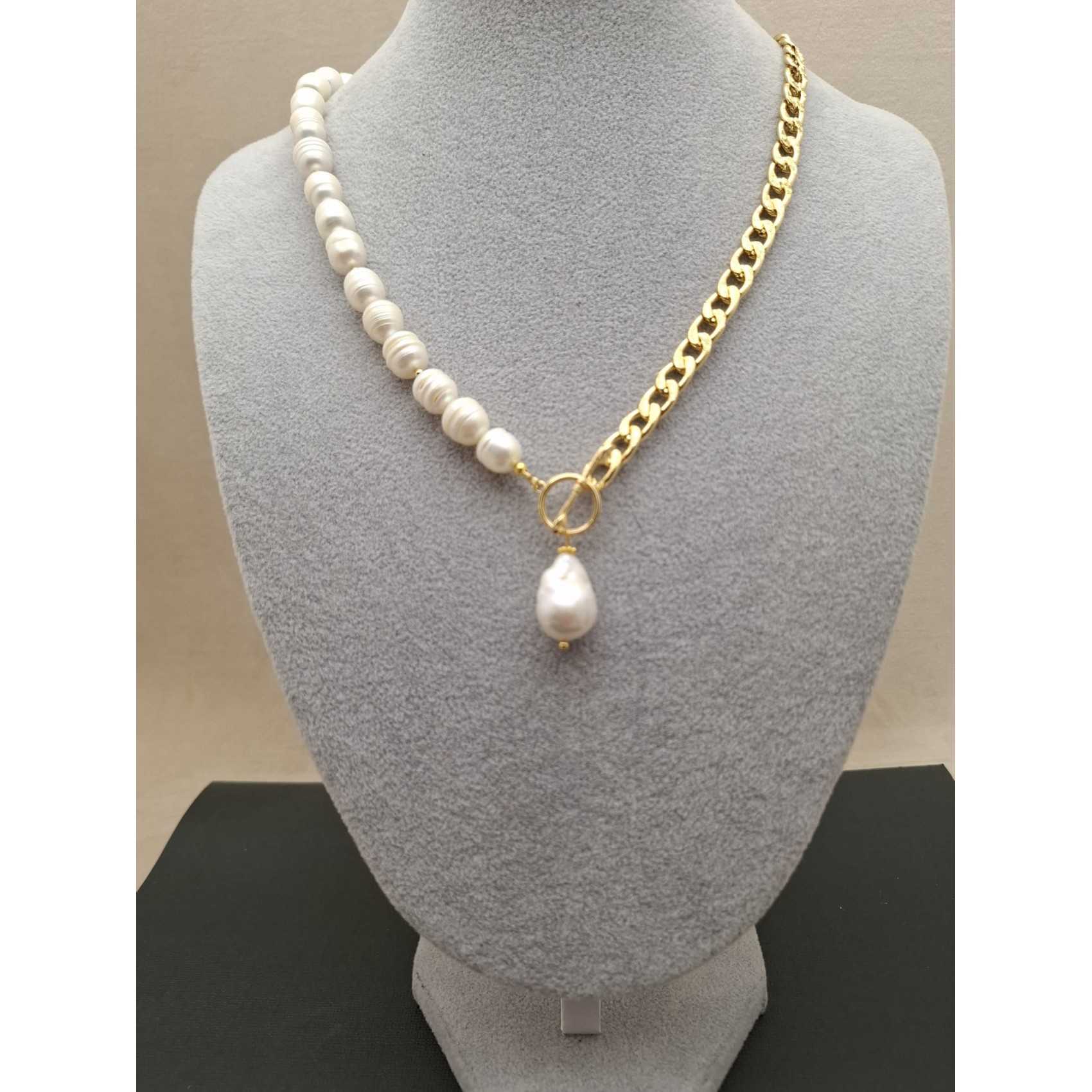 Kaklarota ( dabiskās pērles )