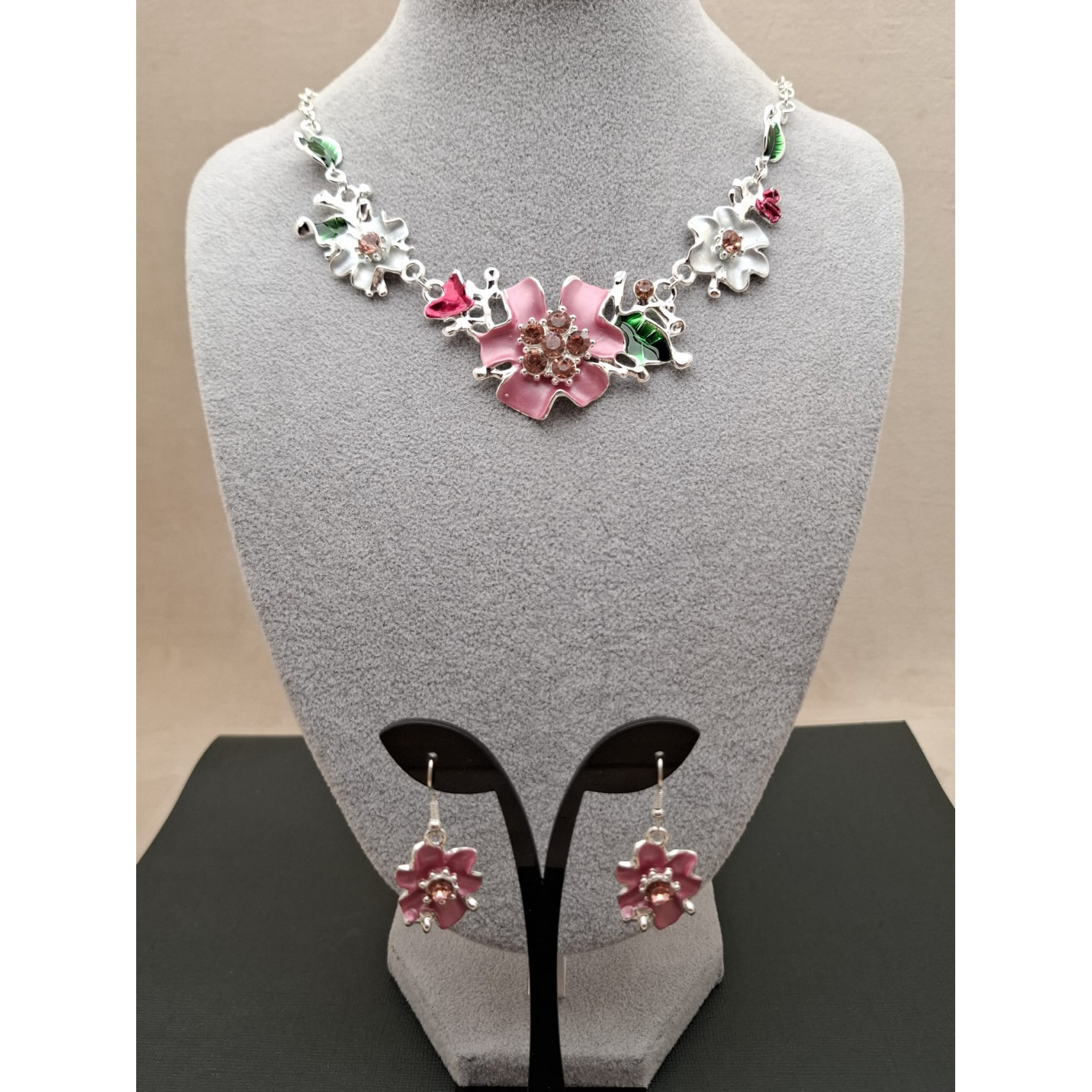 Kaklarota ( komplekts )