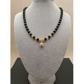 Kaklarota ( dabīgie akmeņi )