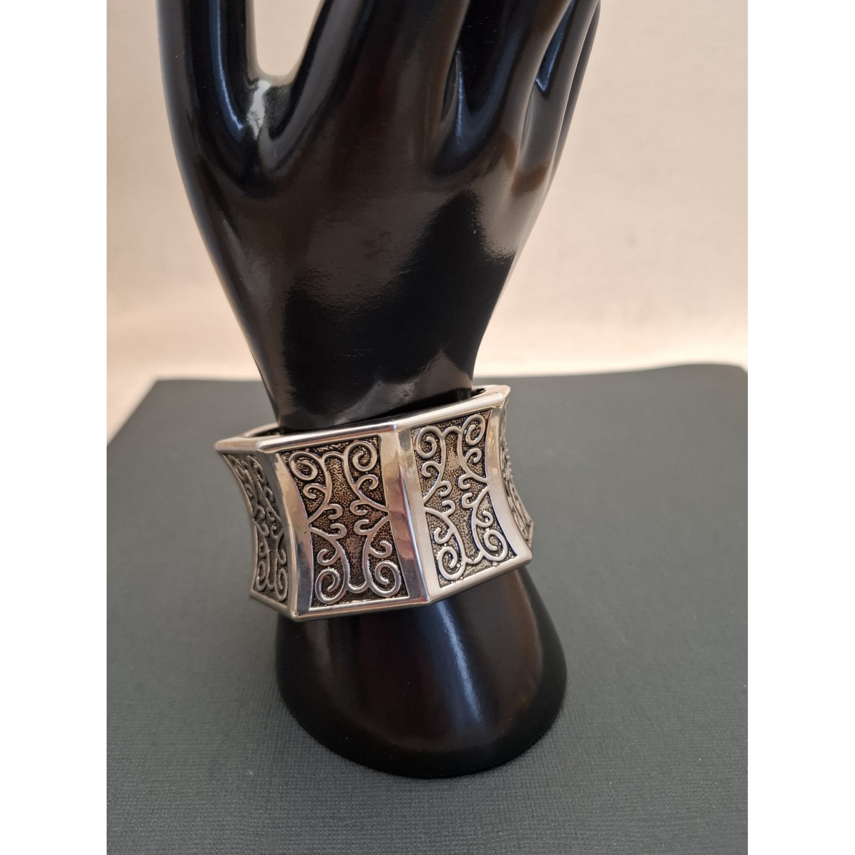 Vintage rokassprādze