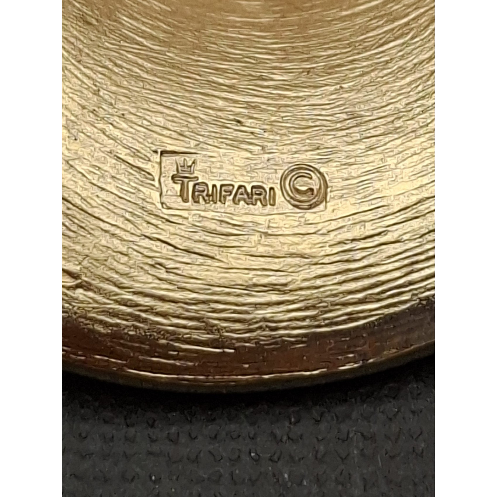 Vintage broša CROWN TRIFARI