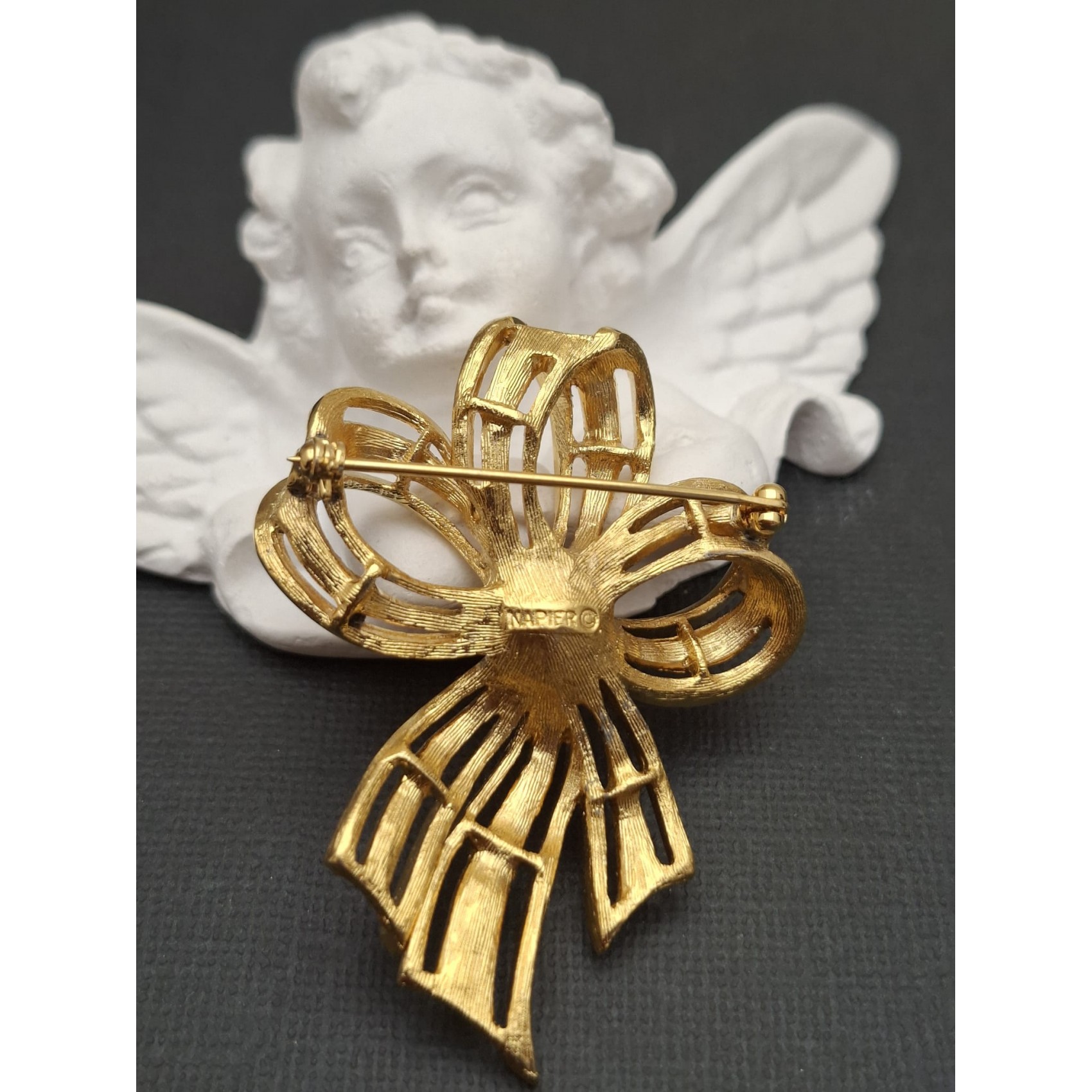 Vintage broša  NAPIER