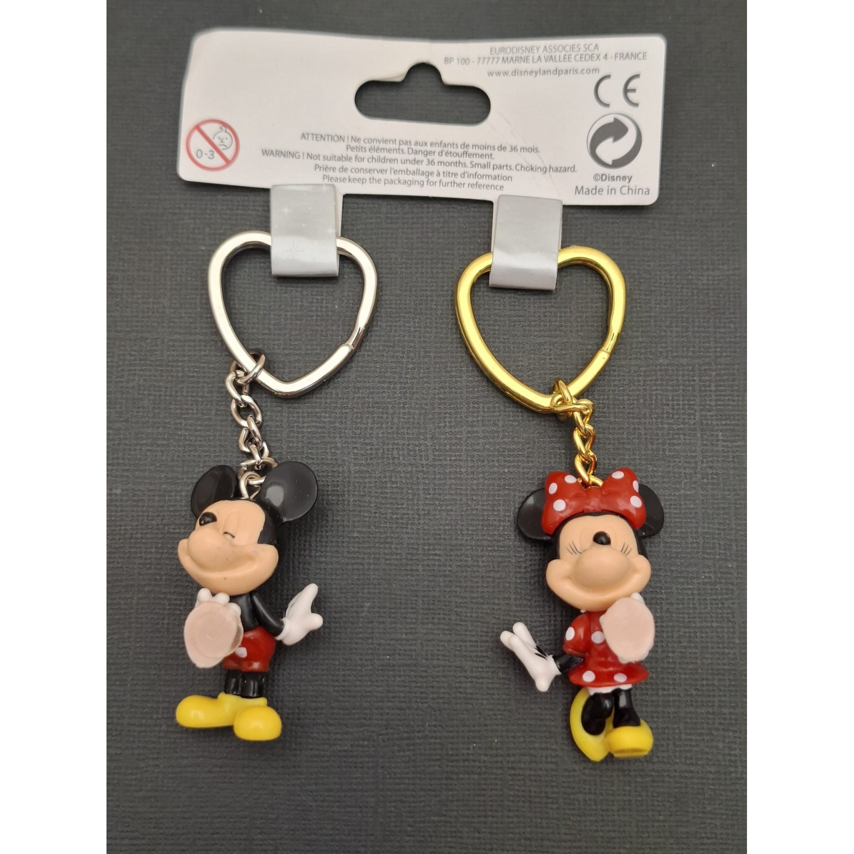 Atslēgu piekariņš