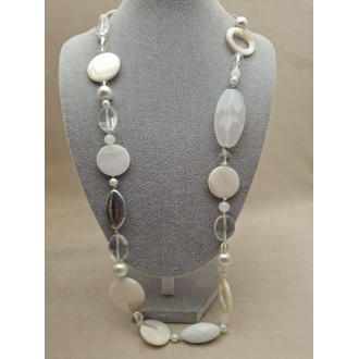 Kaklarota  ( perlamutrs )