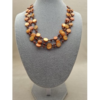 Kaklarota  ( perlamutrs )