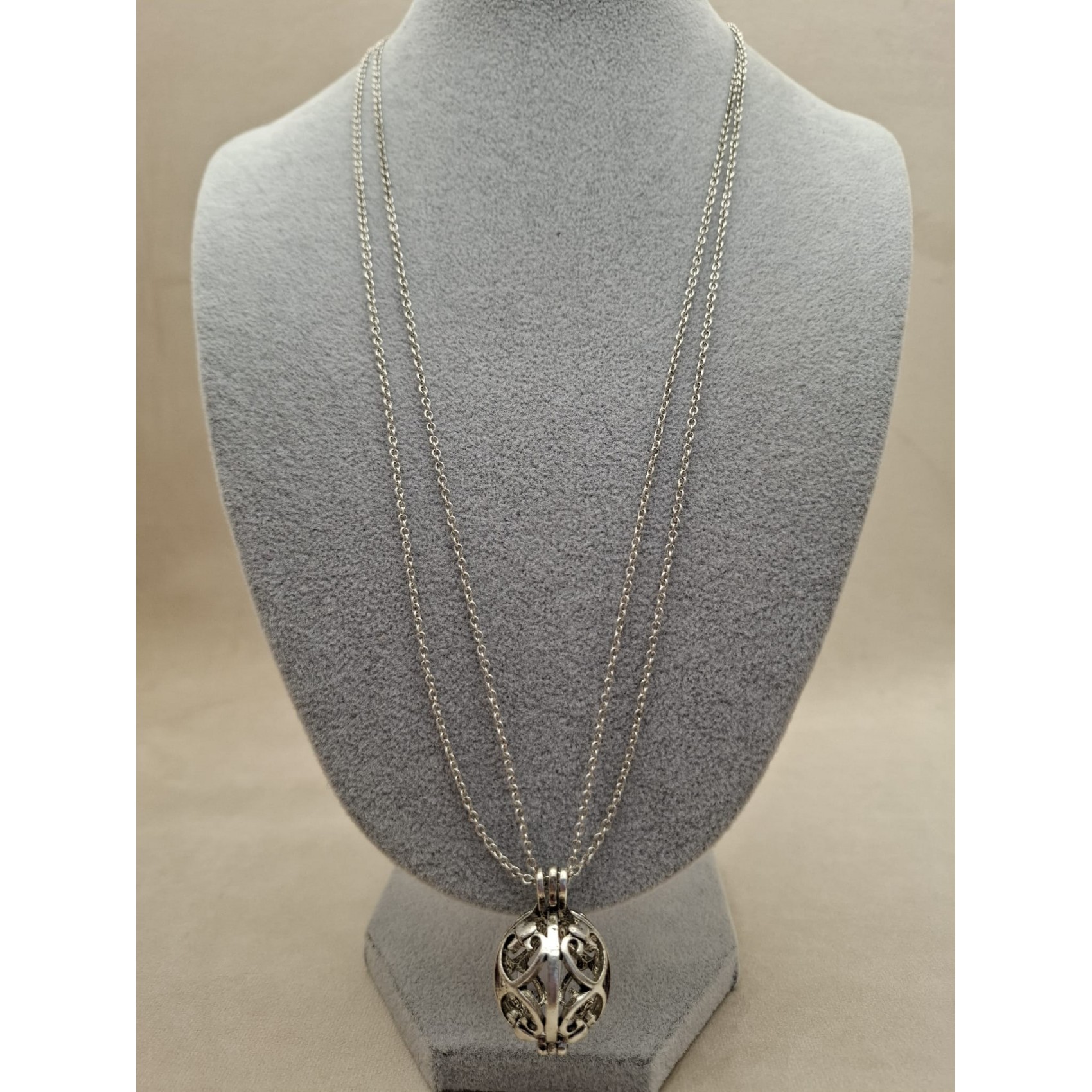 Vintage kaklarota AVON