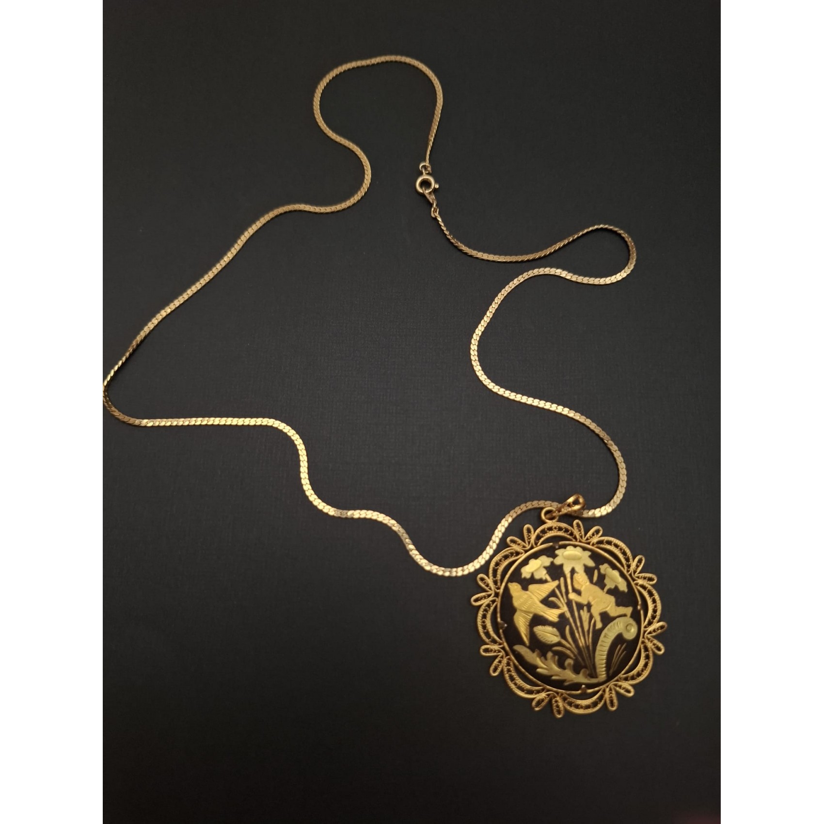 Vintage kaklarota DAMASCENE