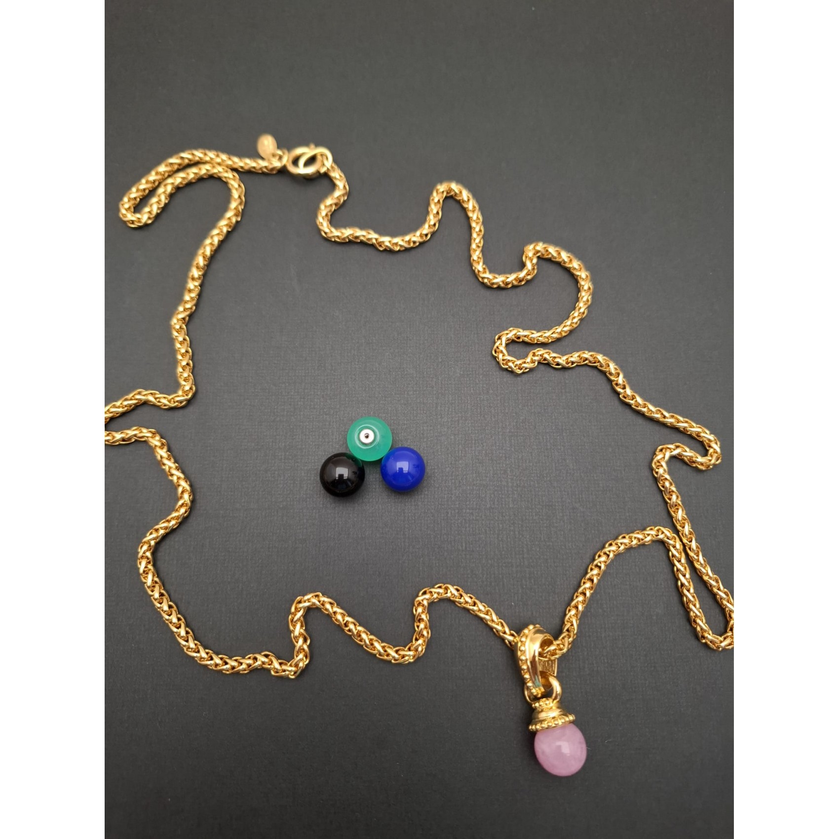 Vintage kaklarota JOAN RIVER