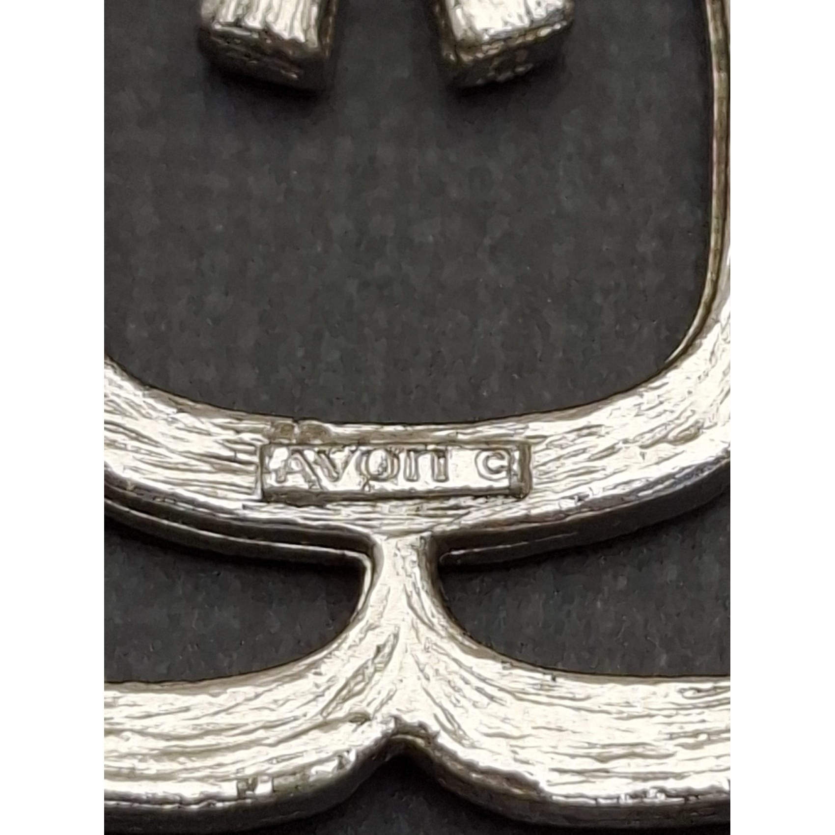 Vintage kaklarota AVON