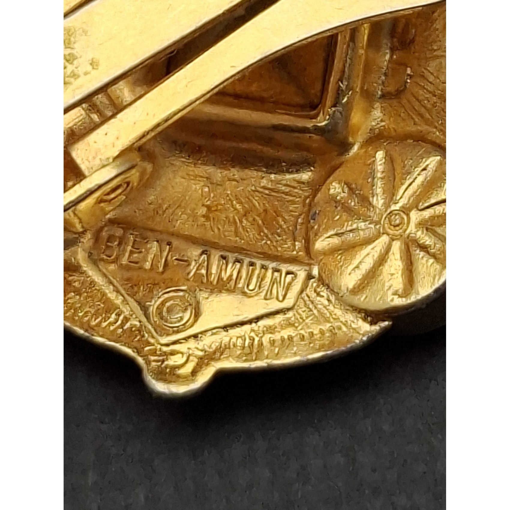 Vintage klipši BEN AMUN