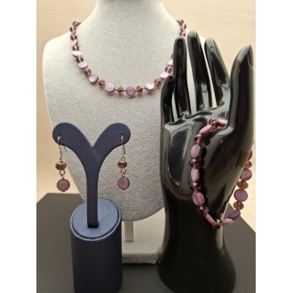 Kaklarota  ( perlamutrs )