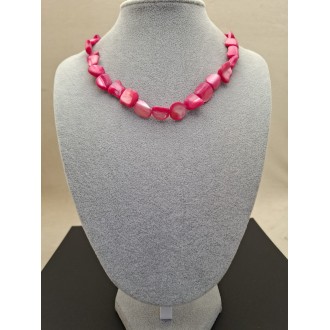 Kaklarota  ( perlamutrs )