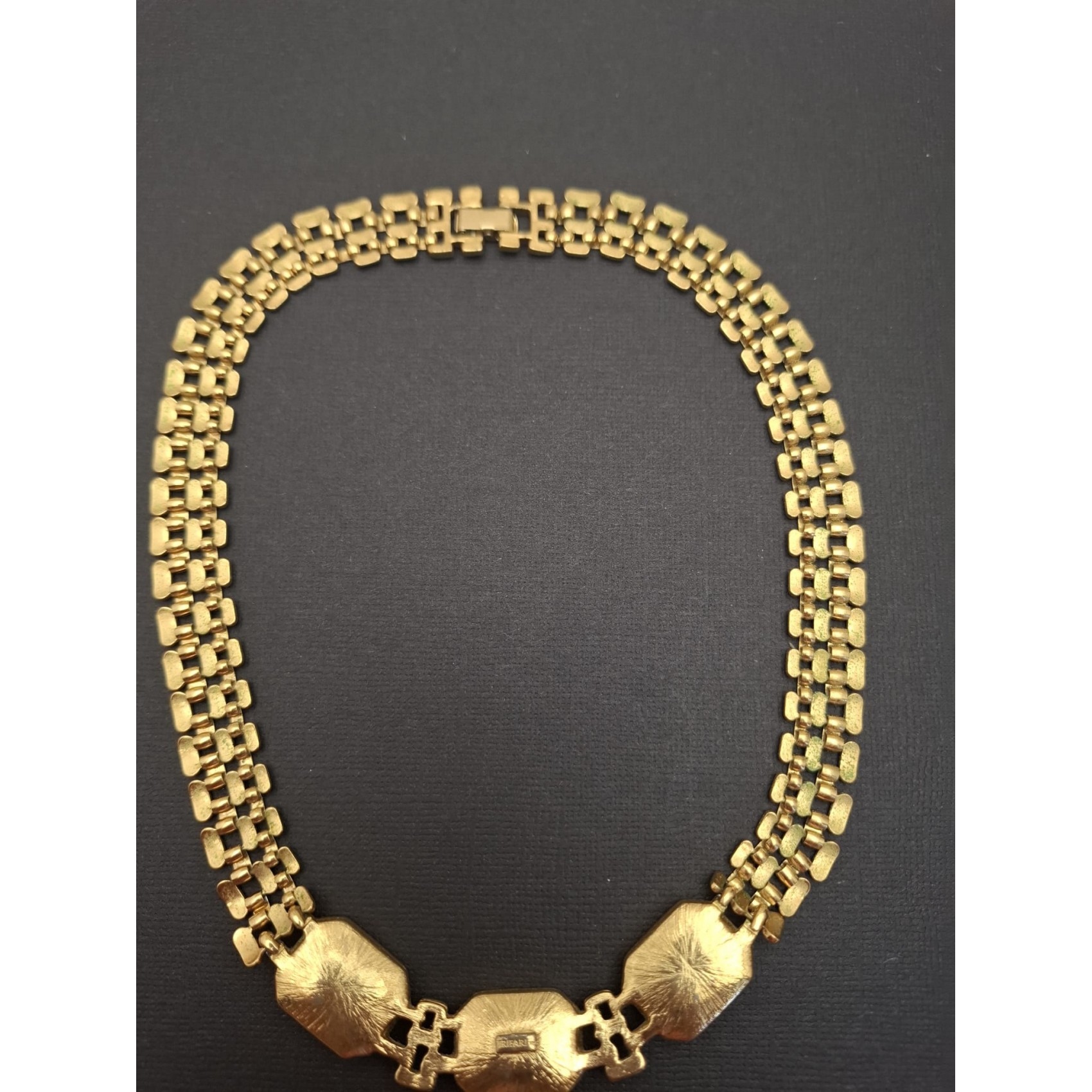 Vintage kaklarota  TRIFARI