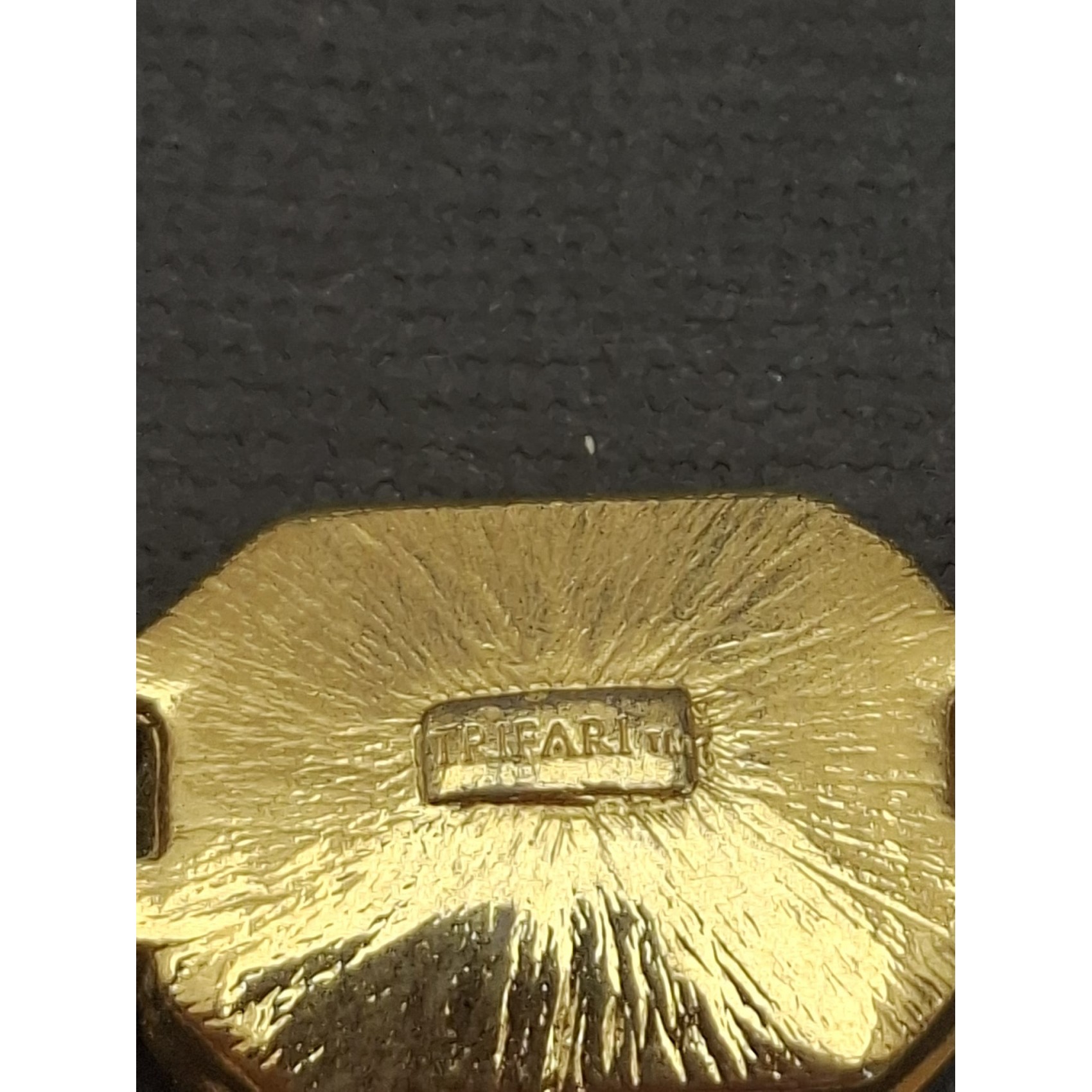 Vintage kaklarota  TRIFARI