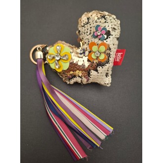 Atslēgu piekariņš