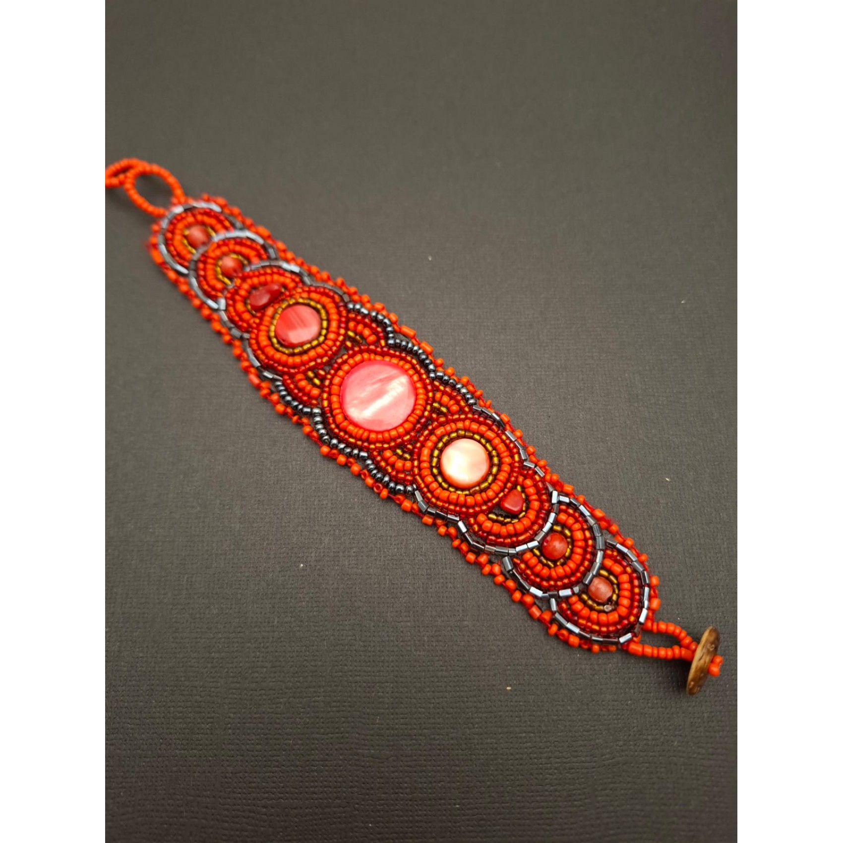 Rokassprādze ( dabīgais akmens )