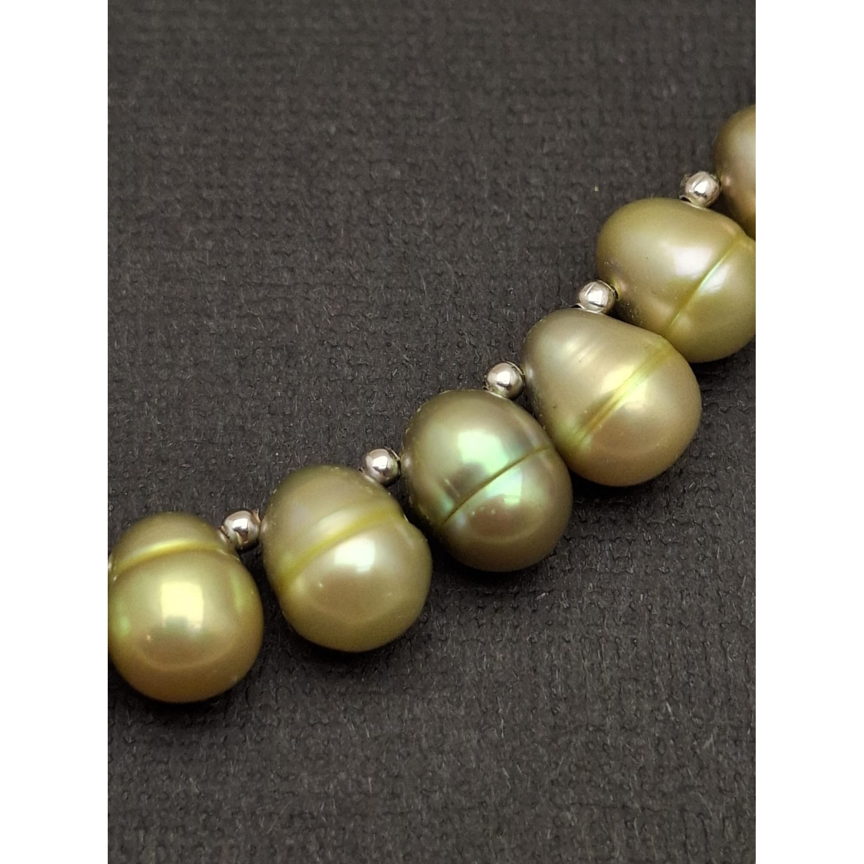 Čokers /dabiskās pērles/