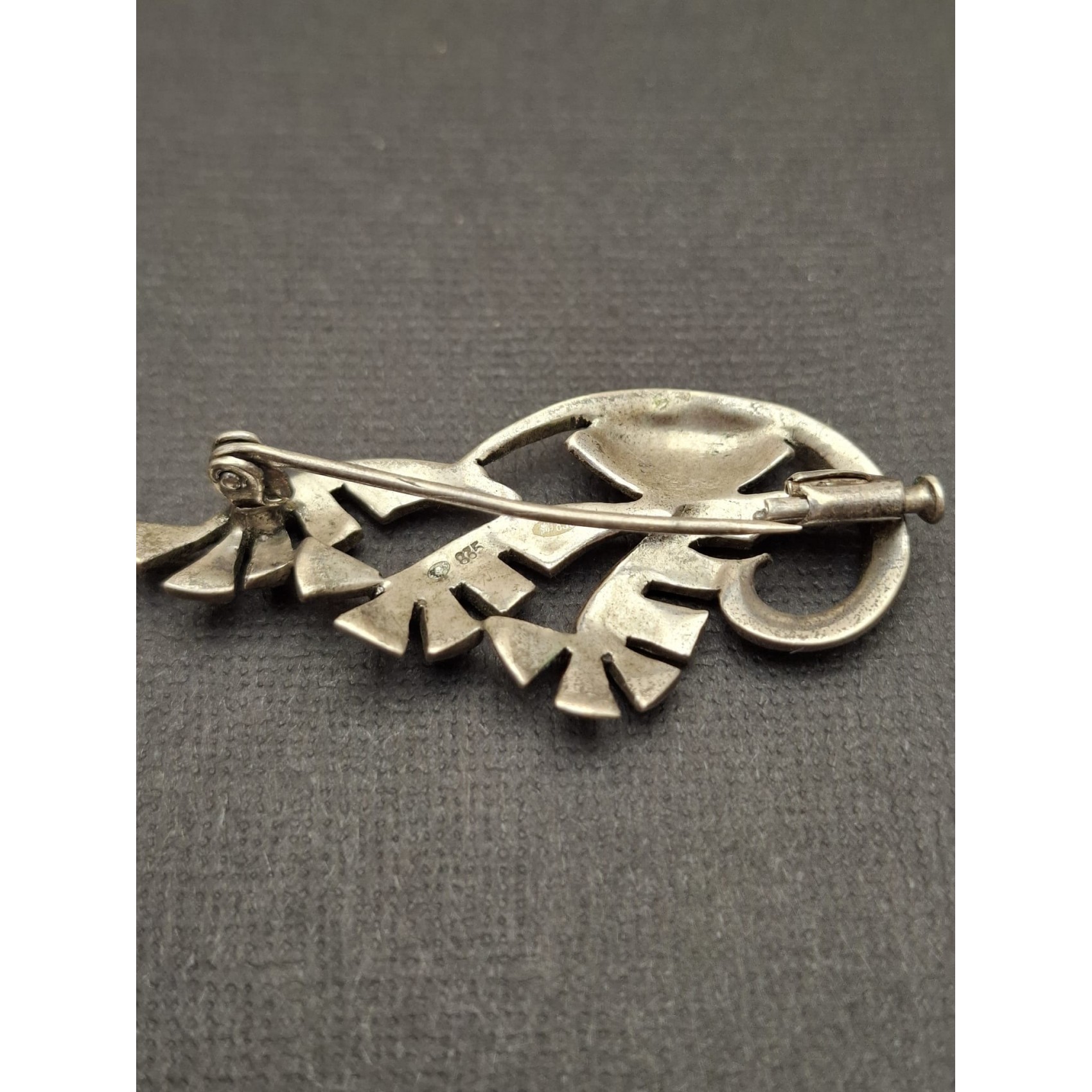 Vintage broša ( sudrabs 830 )