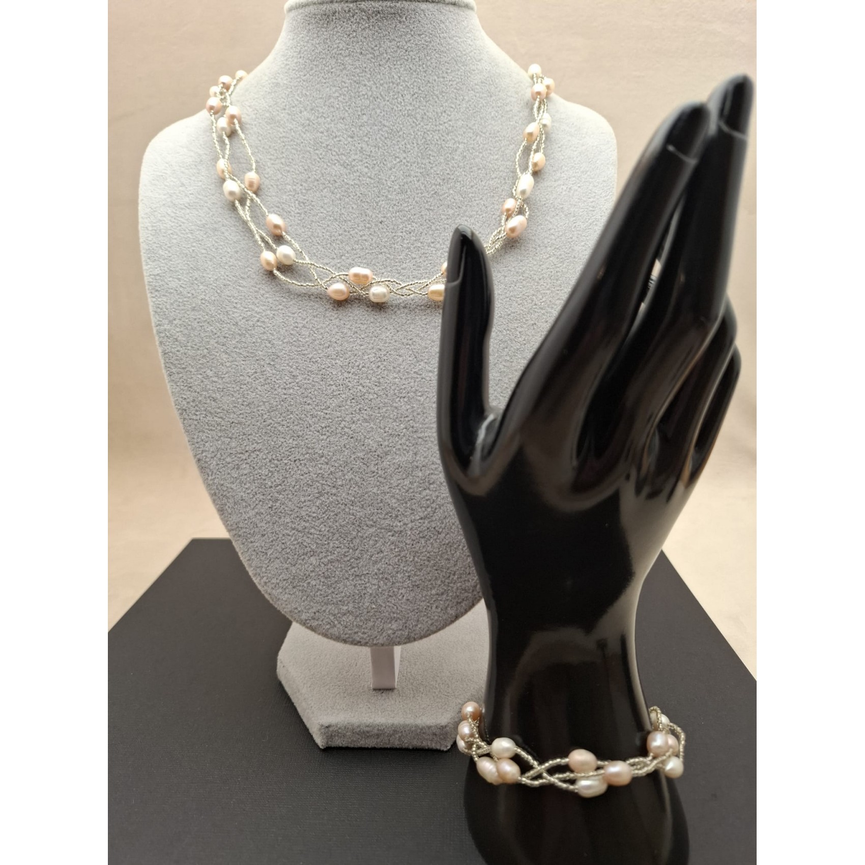 Kaklarota ( dabiskās pērles )