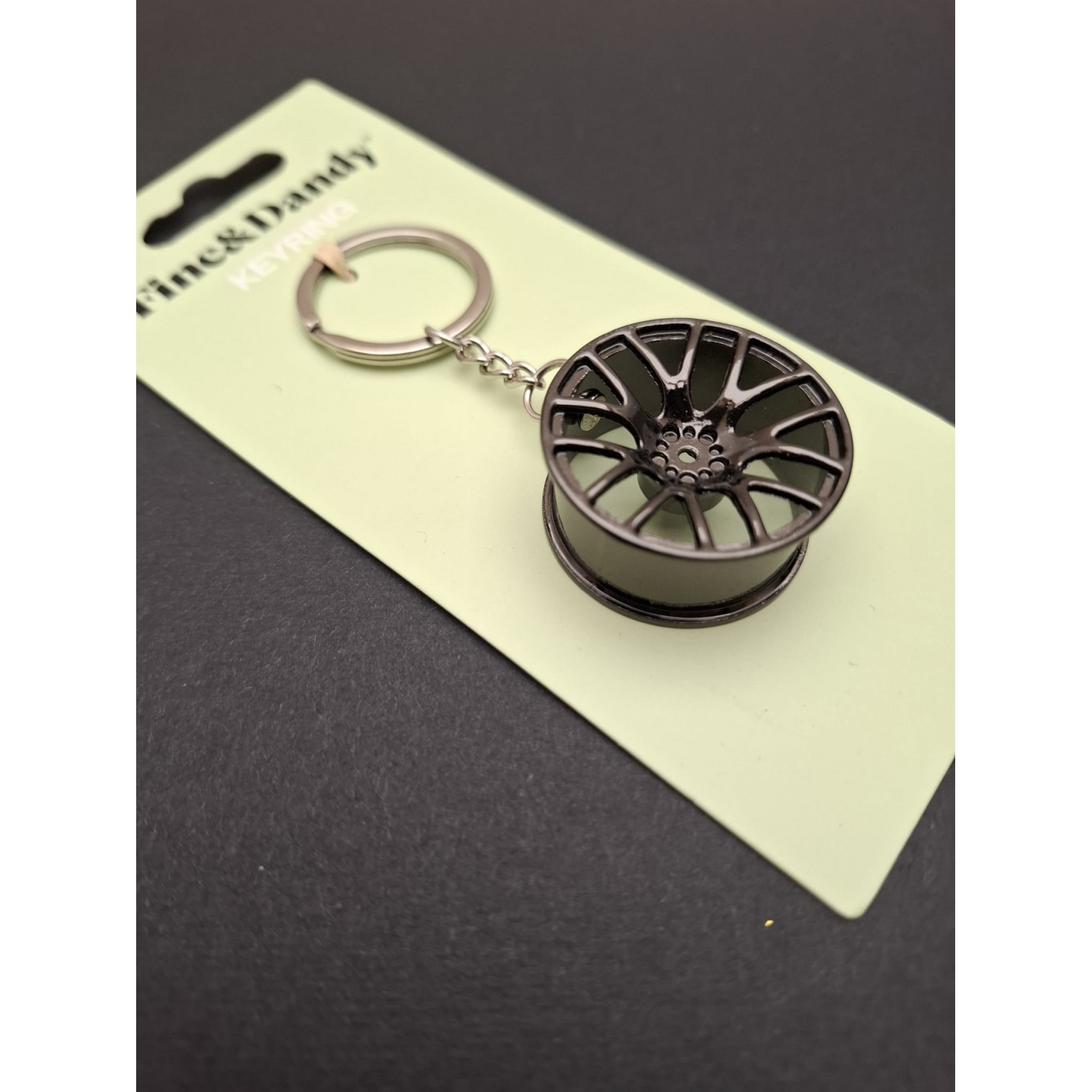 Atslēgu piekariņš